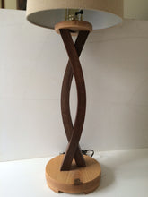 Load image into Gallery viewer, Sculptural Lamp