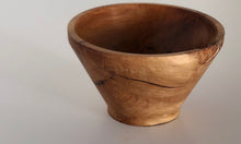 Load image into Gallery viewer, Coast Live Oak Bowl (b)